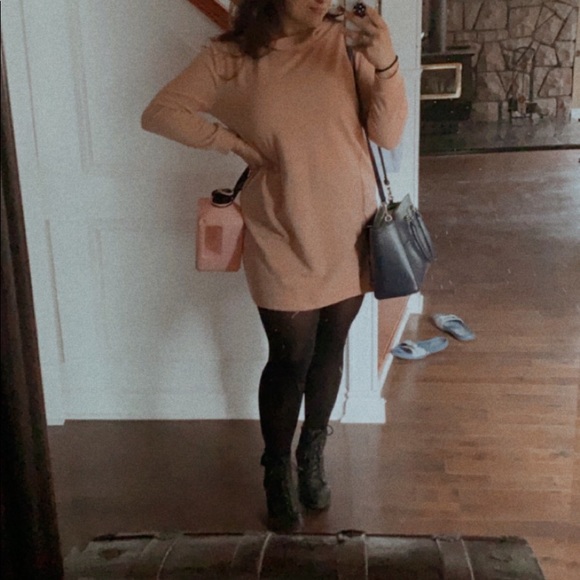 Meet your Posher, Alison - Picture 3 of 4